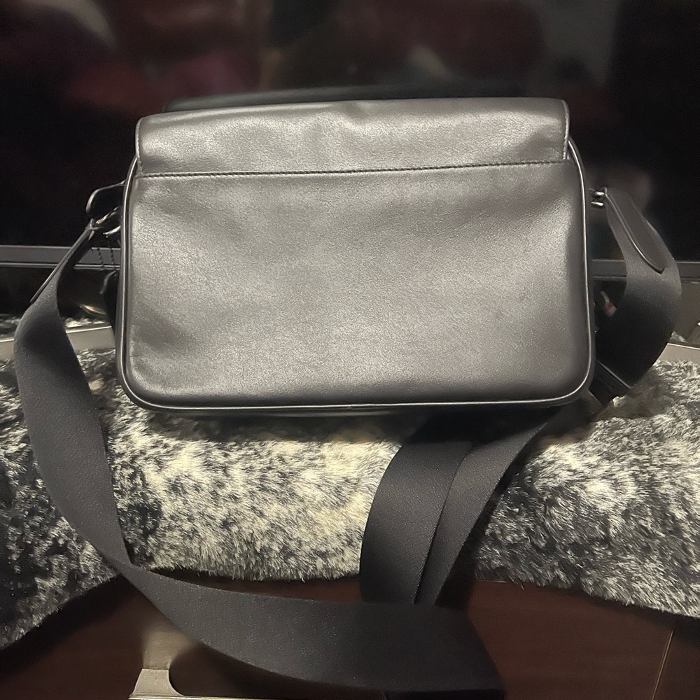 Coach Bag - Picture 4 of 4